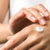 Gabor Cosmetics, con prodotti dedicati della Linea naturale Thinking Green e della Linea Gabor Selective, offre trattamenti completi per rispondere alle diverse esigenze della pelle delle mani